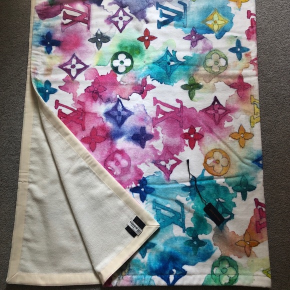 Louis Vuitton SS 2021 Watercolor Beach Towel - Picture 4 of 6